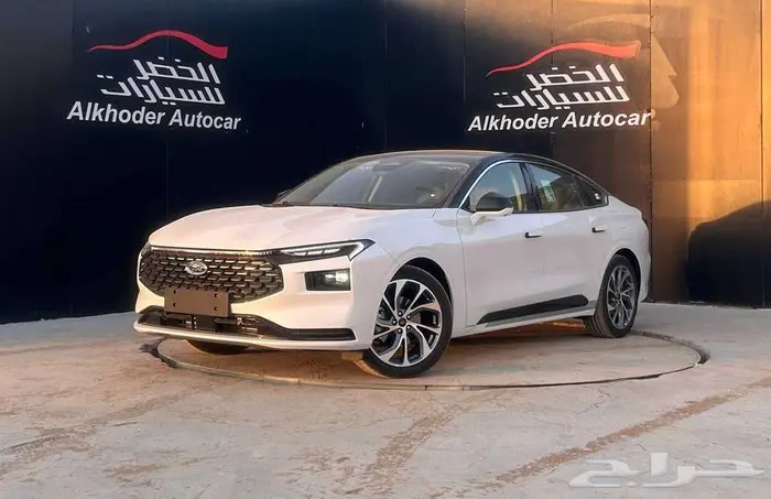 فورد تورس 2026 تيتانيوم لدى شركة عبدالمجيد الخضر 0
