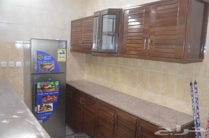 للايجار الشهري في العزيزيه شارع الشباب 3