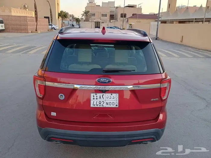 2017 FORD EXPLORER XLT فورد اكسبلورر 4x4 2