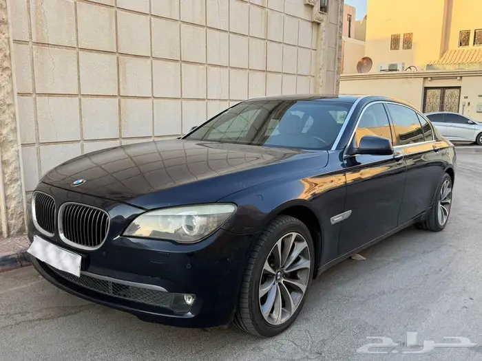 بي ام 730 2012 1