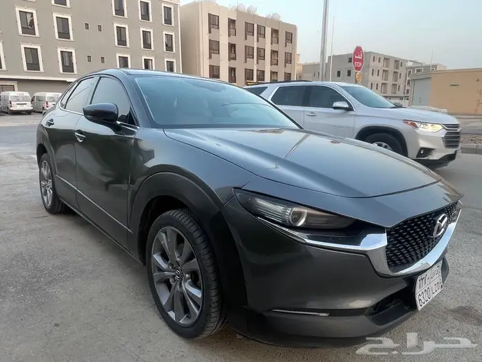 سيارة مازدا للبيع 2020cx30 فل 3