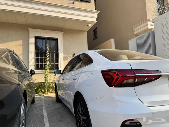 Mg 2025 ماشية  6000 بودي وكالة 5