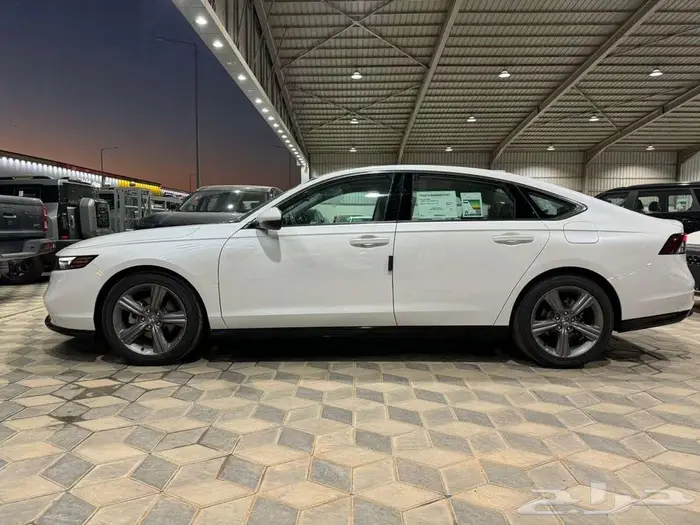 هوندا اكورد 2024 EXL باقل سعر (عرض خاص جدا ) 1