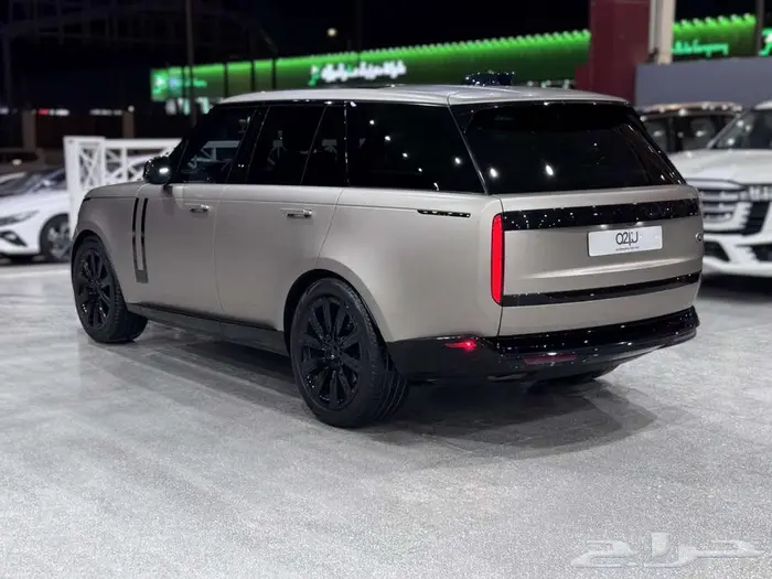 رينج روفر SE P400 موديل 2023 2