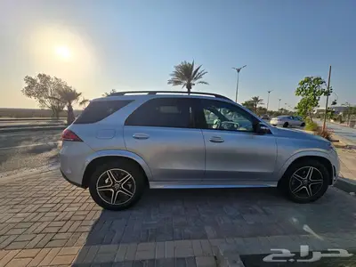 مرسيدس GLE 350 2023 اوتماتيك بنزين (وارد أمريكي) index