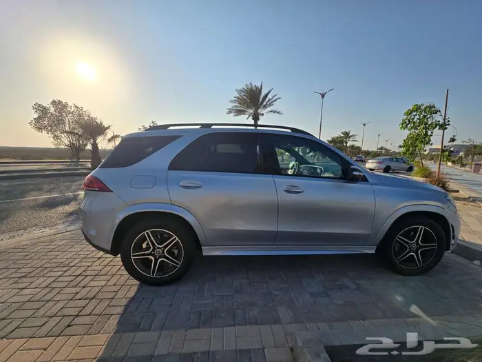 مرسيدس GLE 350 2023 اوتماتيك بنزين (وارد أمريكي) 10