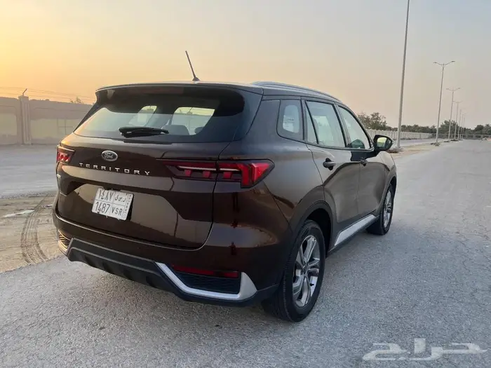 2033 فورد تيريتوري 6