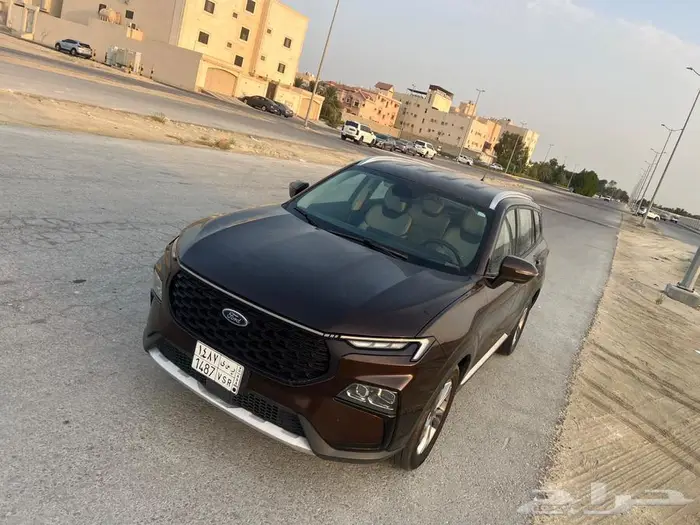 2033 فورد تيريتوري 13