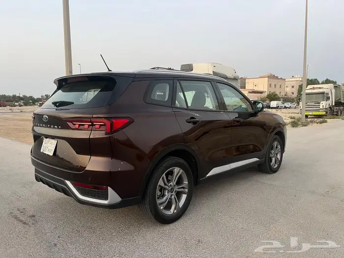 2033 فورد تيريتوري 17