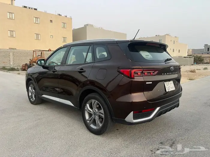 2033 فورد تيريتوري 11