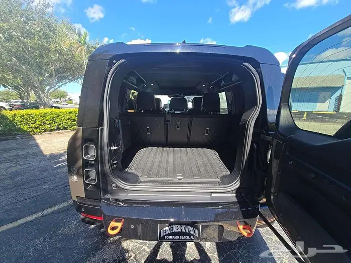 Land Rover Defender 110 X 5