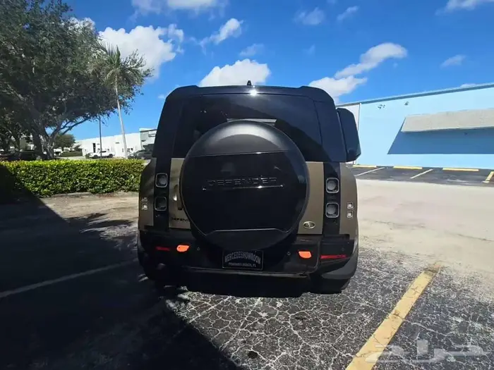 Land Rover Defender 110 X 4