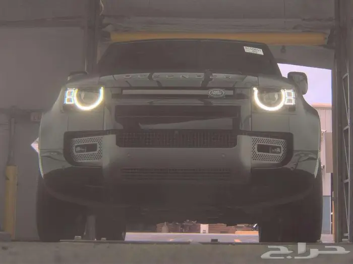 Land Rover Defender 110 V8 Carpathian Edition 2