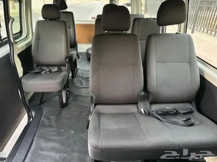 للبيع مجموعة باصات 3 ديزل ممشى 450 الف 4