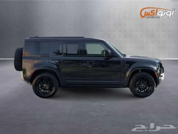 2025 لاند روفر ديفندر S 4