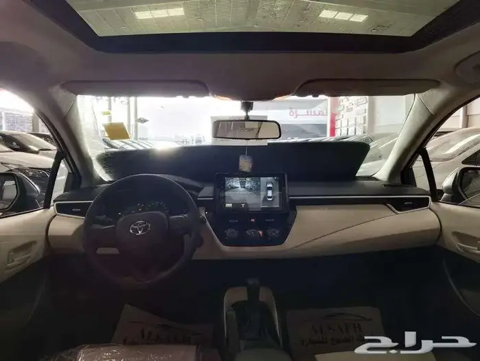 تويوتا كورولا 2.0L نص فلEXECUTIVE MR 2025 الاقل سعرأ 10