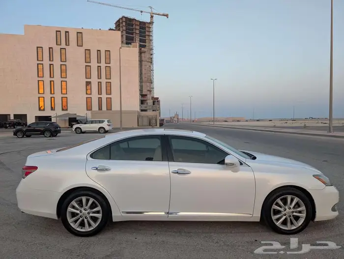 لكزس ES 350 موديل 2012   حالة ممتازة 8