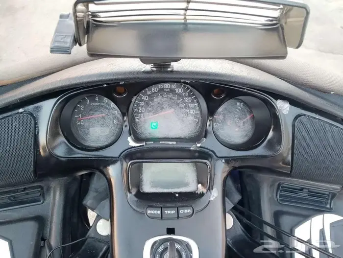 قولد وينق نظيف للبيع 12