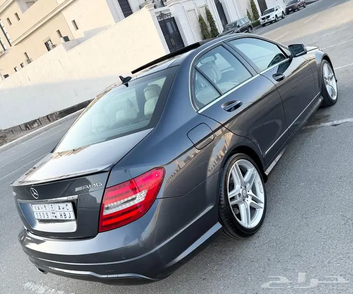 مرسيدس c200 موديل 2013 بدي بلد 3