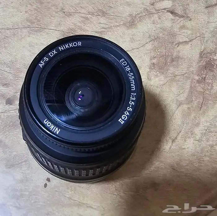عدسة كاميرا نيكون 0