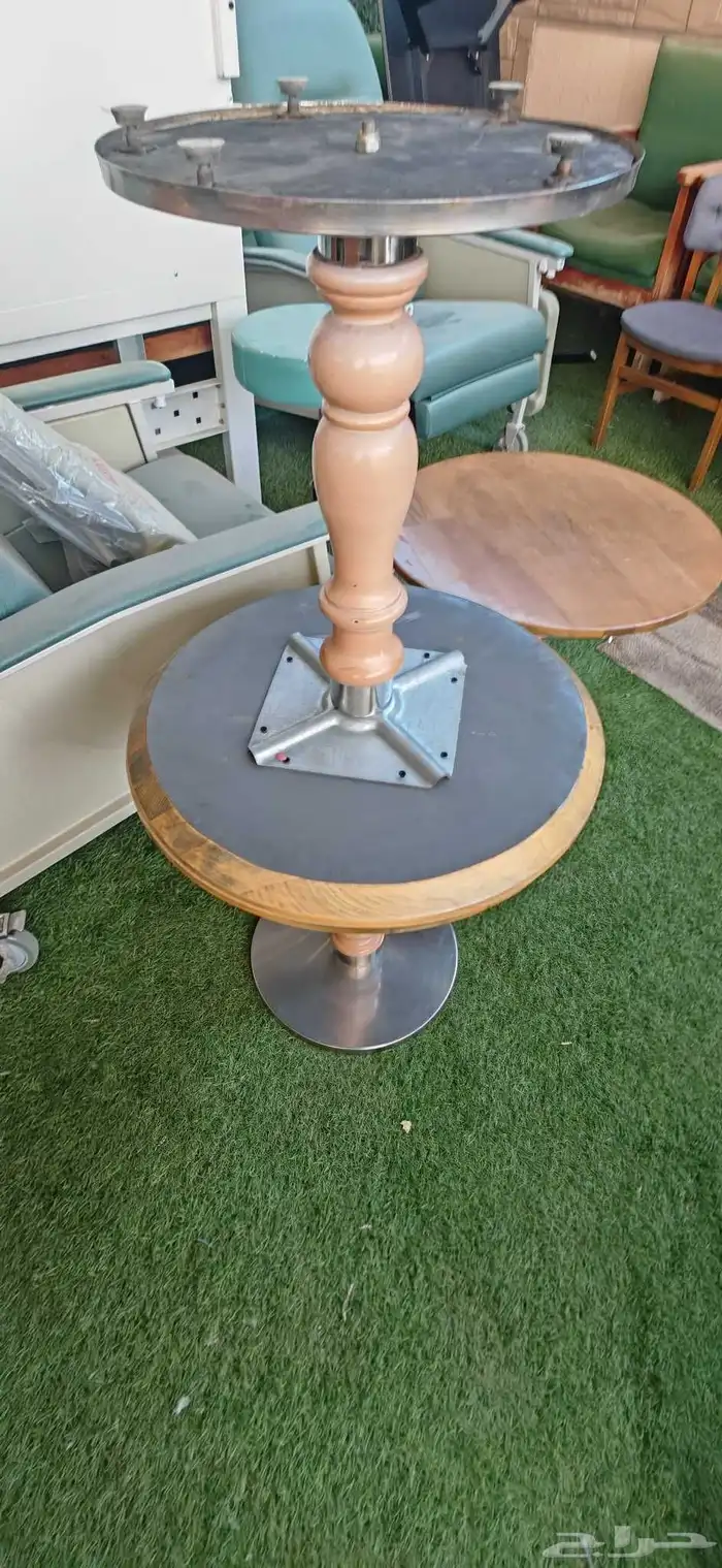 كراسي وطاولات فاخرة لمحلات الكوفي والشاي 10