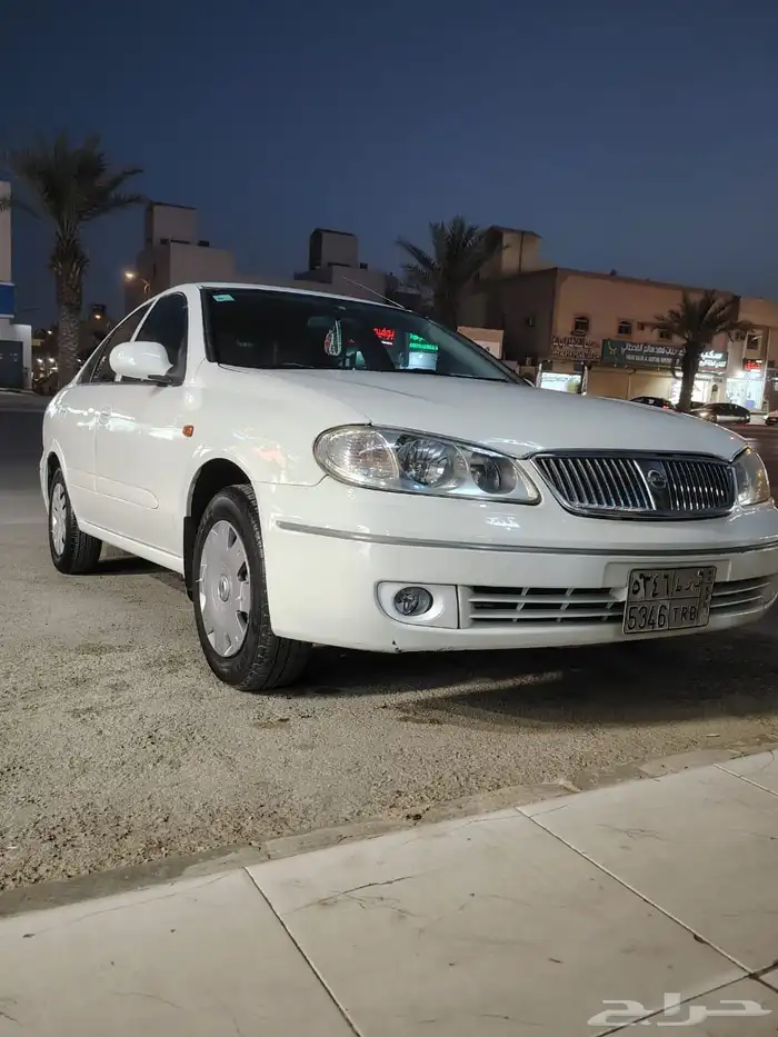 نيسان صني 2004 نظيفه استخدام شخصي للبيع 13000 لصراع للبيع 0