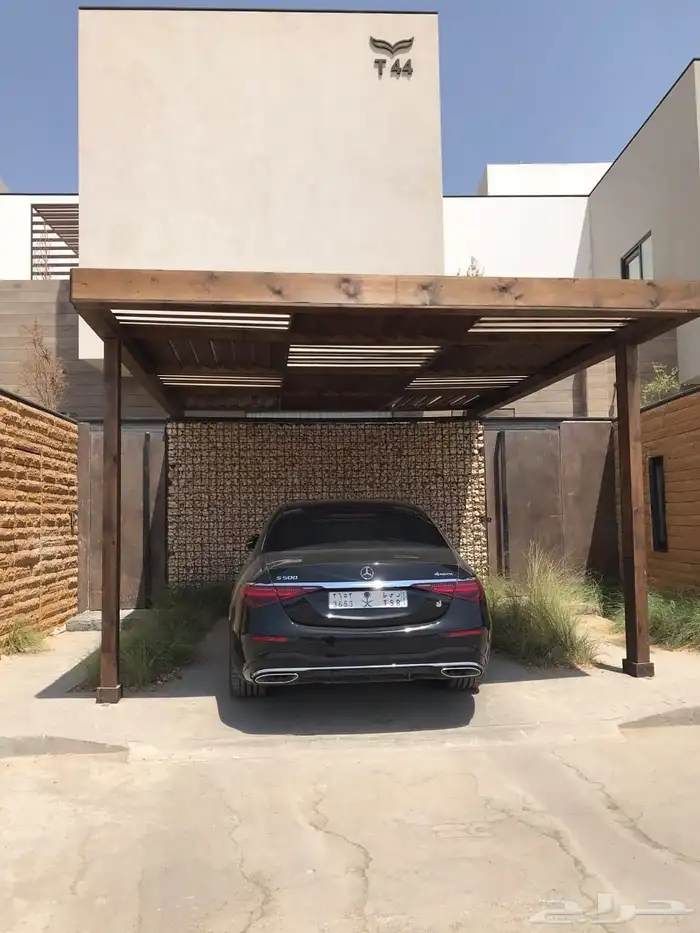 مظلات خشبيه شرائح مظلات سيارات 2