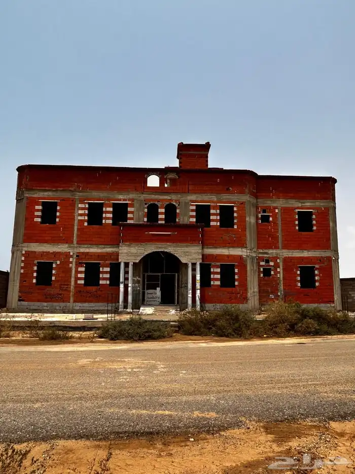 1. فرصة نادرة عمارة للبيع بالكامل-القنفذة حي الشاطئ 2