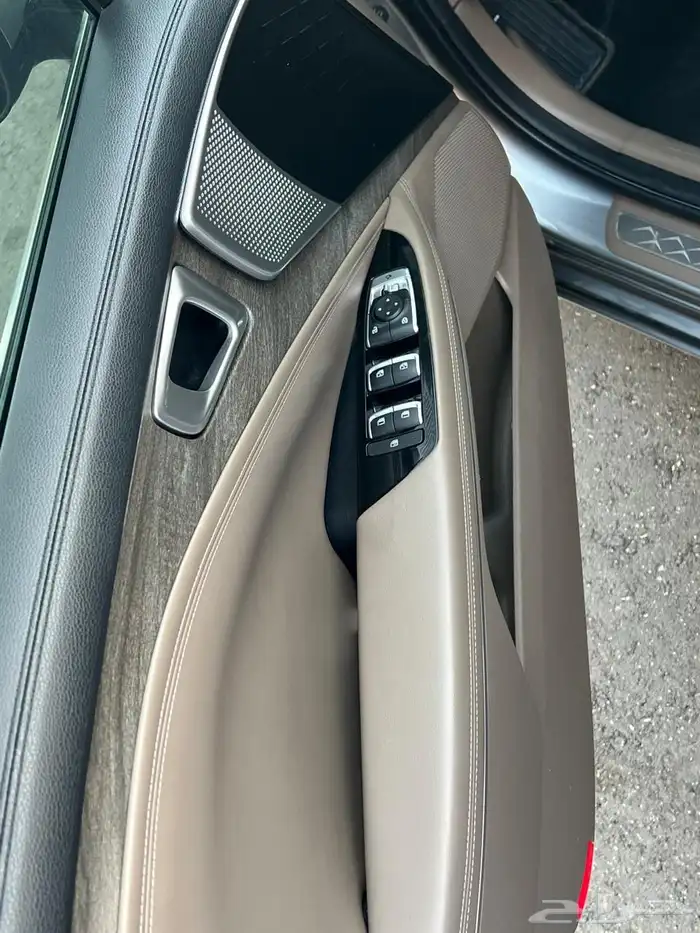 البيع كيا K8 11