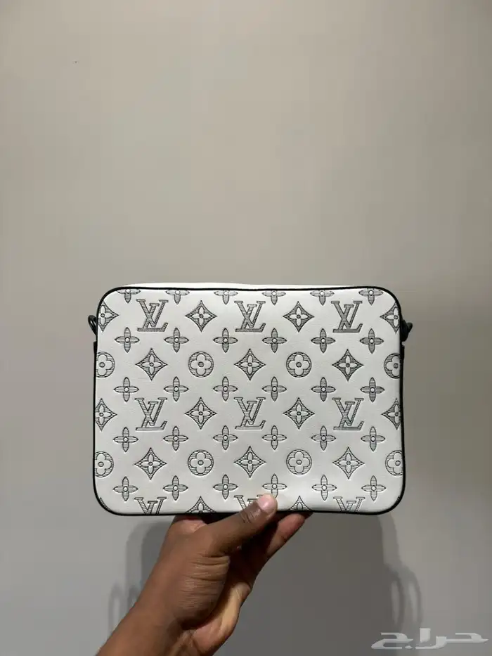 شناط ظهر ويد بوشتات كل الماركات متوفره 36