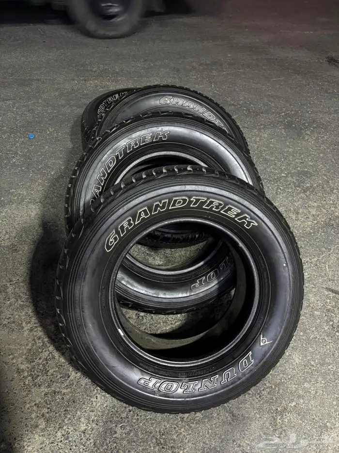 طقم كفرات دنلوب مقاس 275.65.17نضيف 10