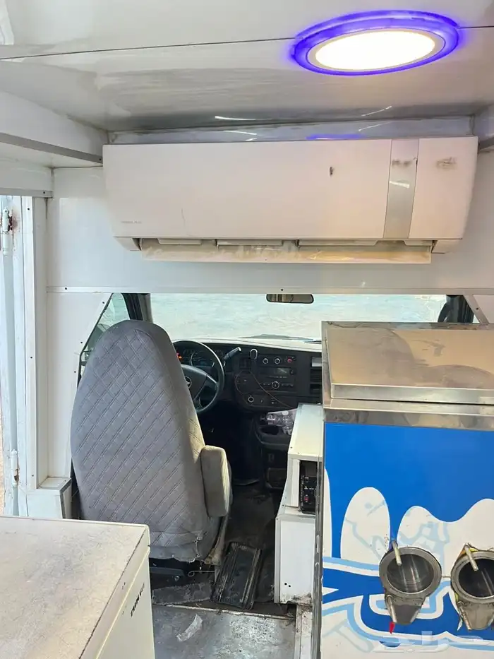 سيارة اسكيريم شفروليه 2010 6