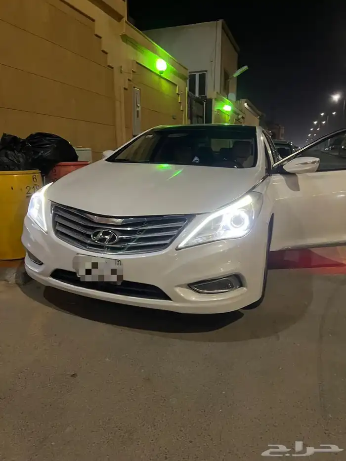 ازيرا 2014 6 سلندر 5