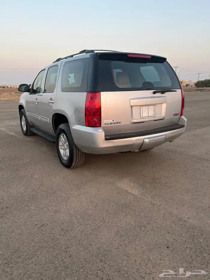 للبيع جمس يوكن قصير 2013 سعودي دبل 1