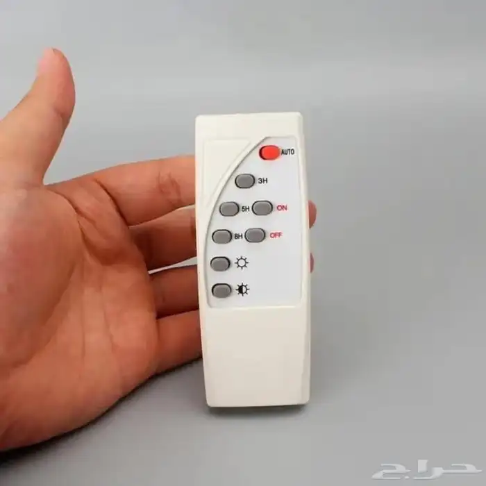 كشاف علي الطاقة الشمسية 4