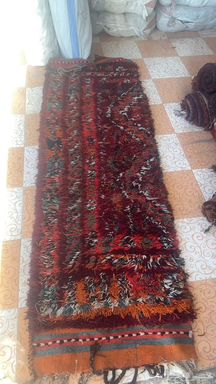 مدات عراقيه مخزنة نظيفة على الشرط  1.3 مقاسها 2