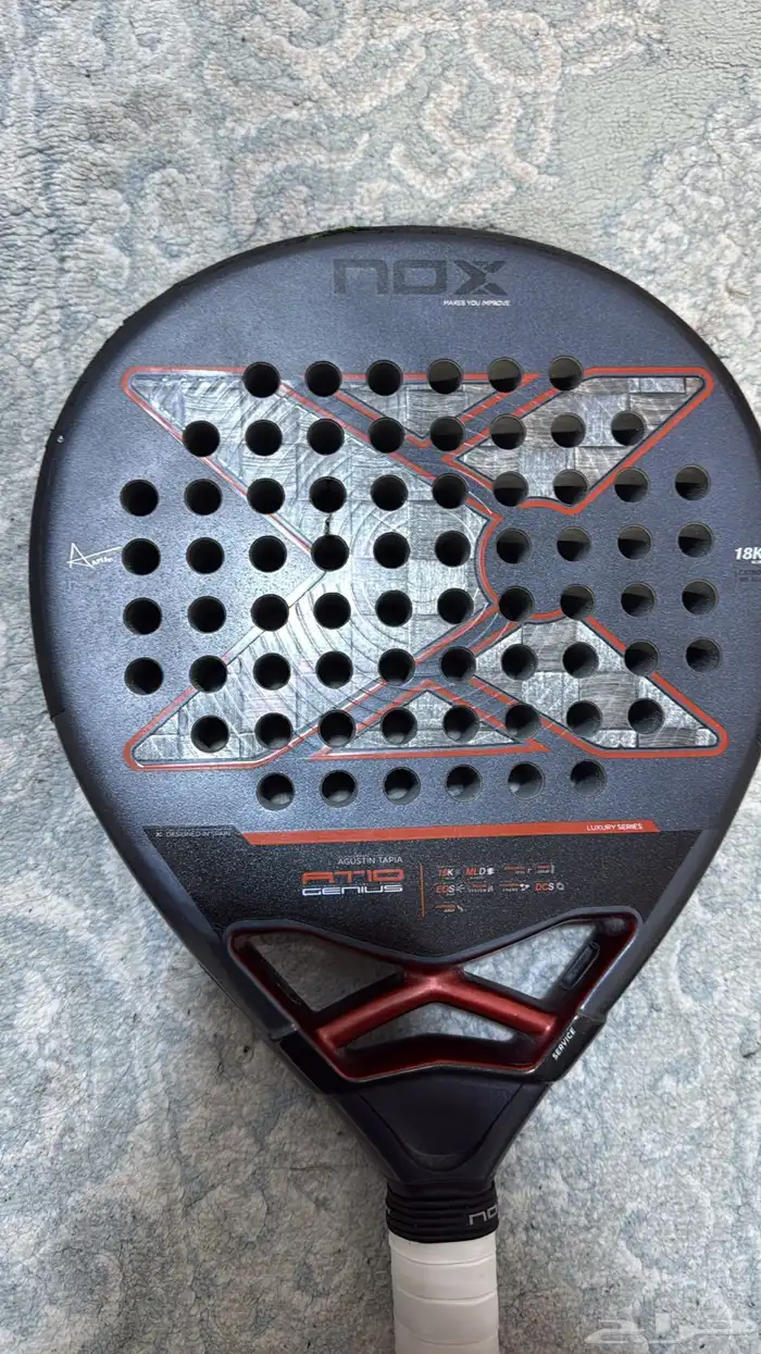 مضرب نوكس تابيا 2025 1