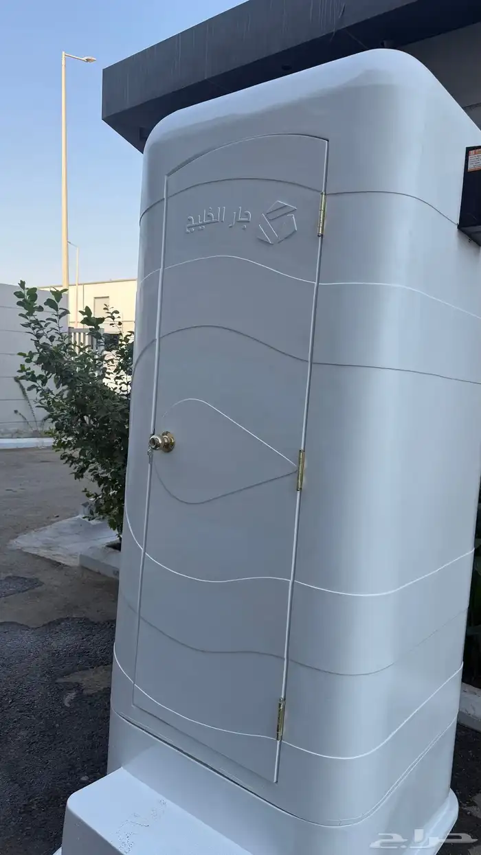 حم ام متنق ل فيبرجلاس  تصميم عصري وفخامة التفاصيل 1