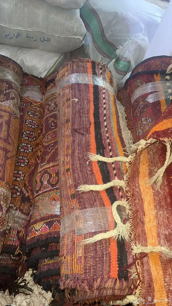 مدات عراقيه مخزنة نظيفة على الشرط  1.3 مقاسها 6