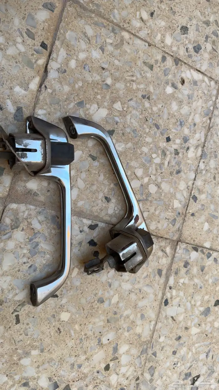 مسكات أبواب جمس 0