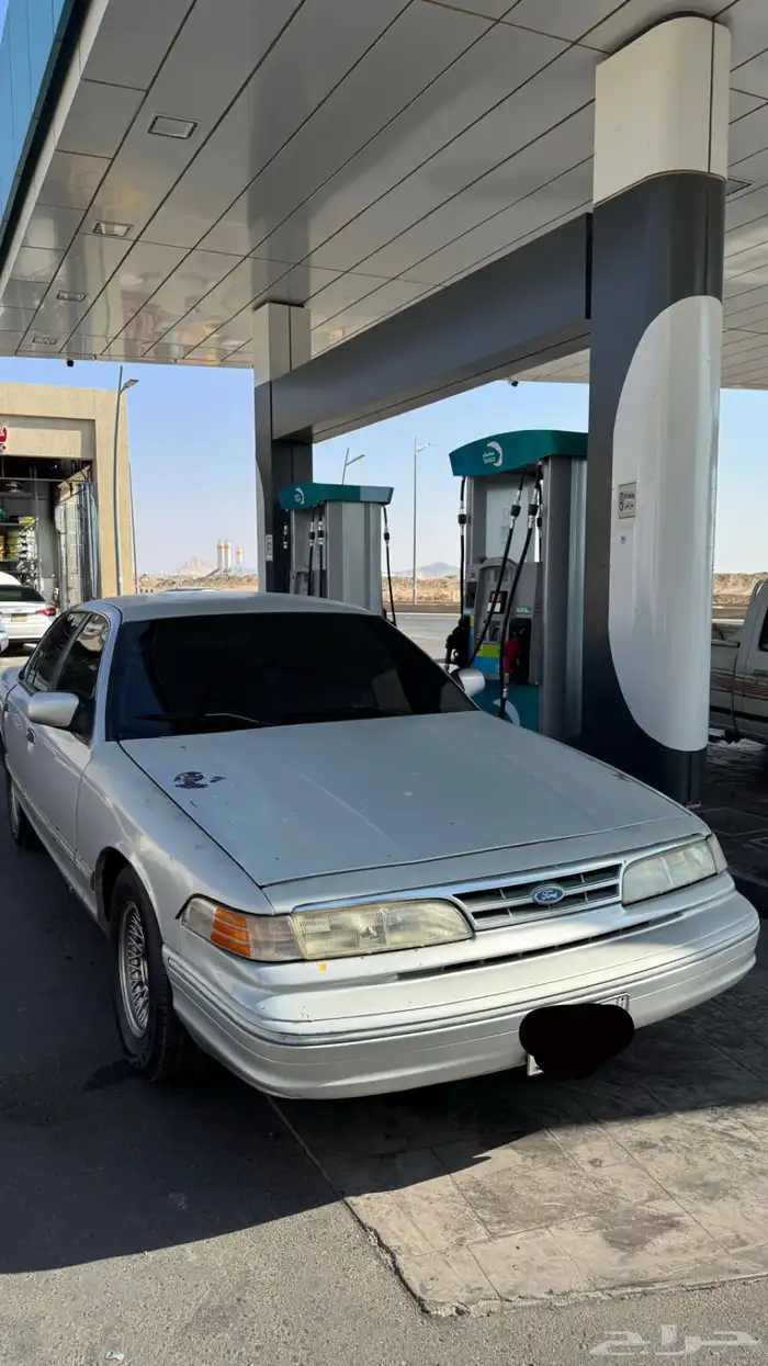 فورد فكتوريا 1995 1