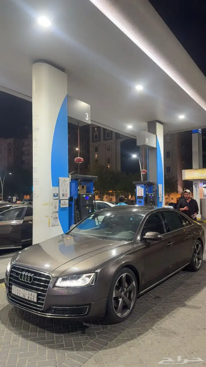 اودي ايه 8 4