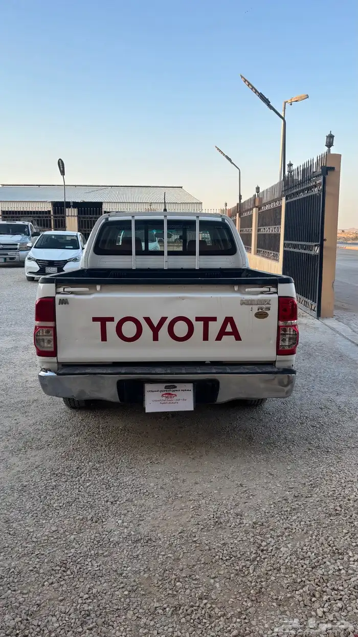 هايلوكس 2012 3