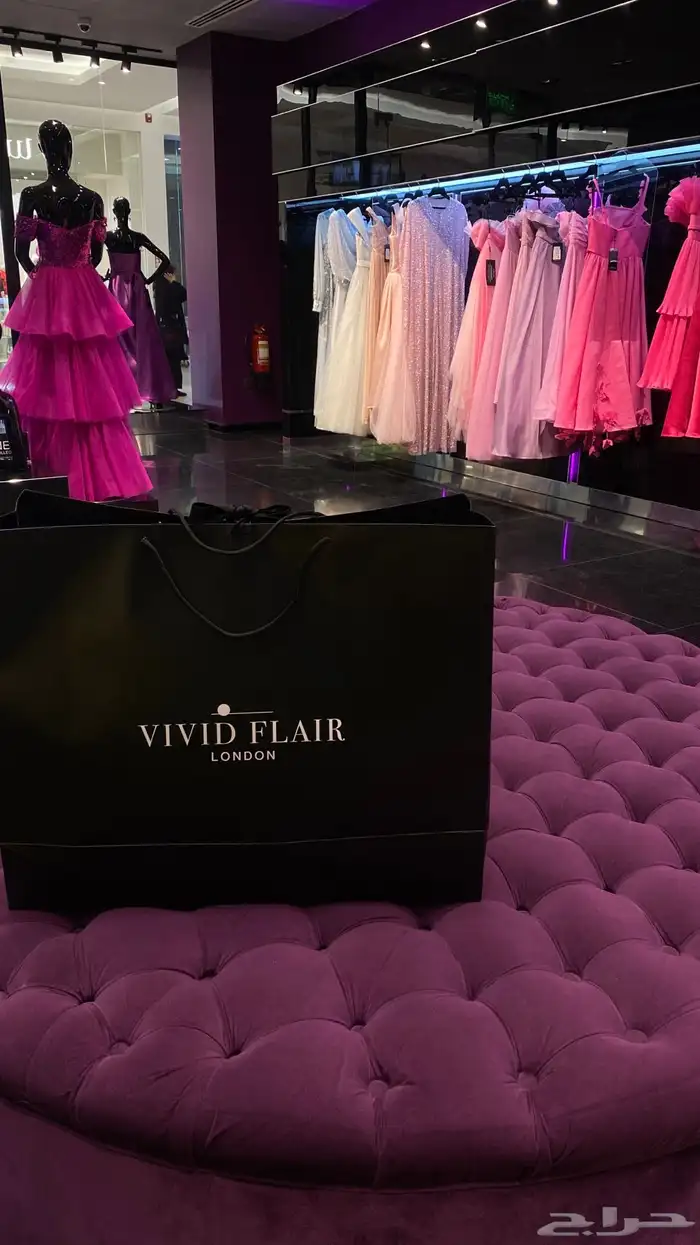 فستان للبيع من بوتيك فيفيد فيلر 0