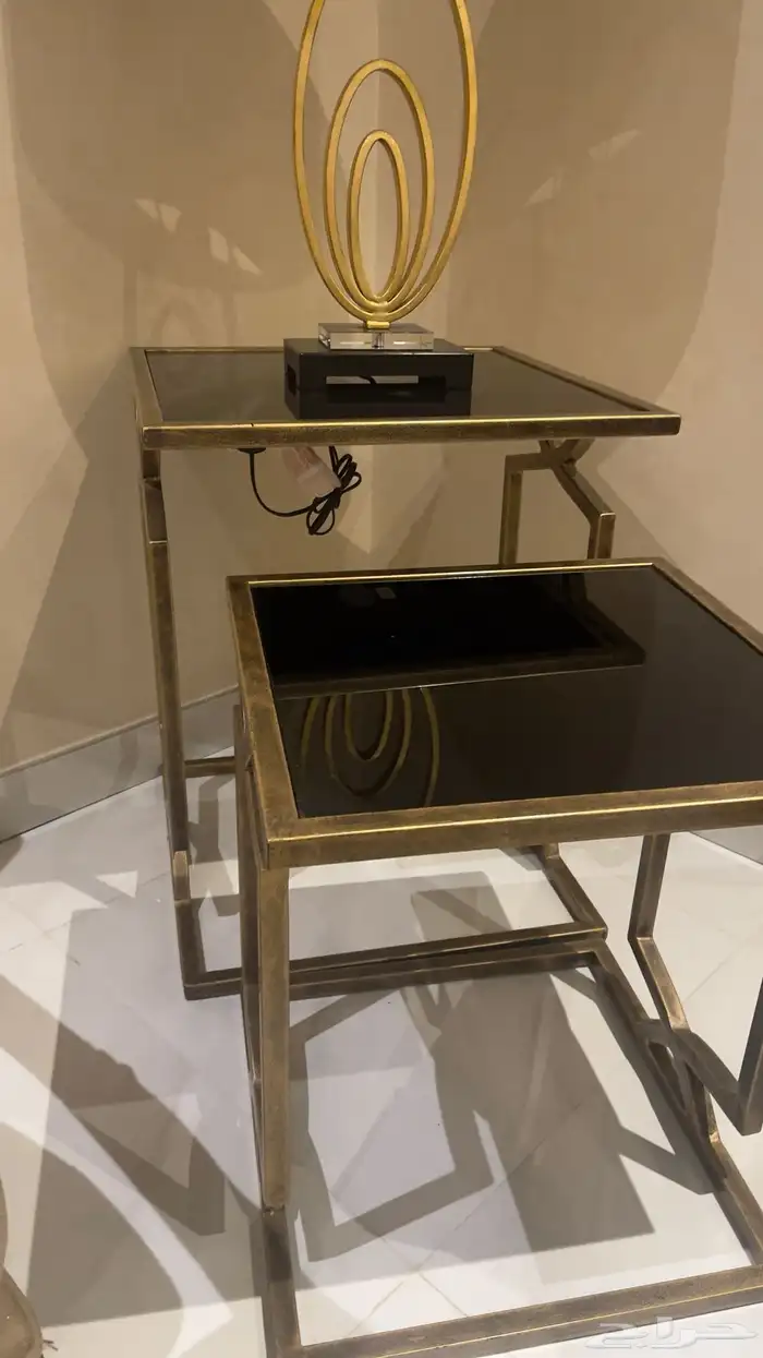 طاولات مجلس من الرقيب 0