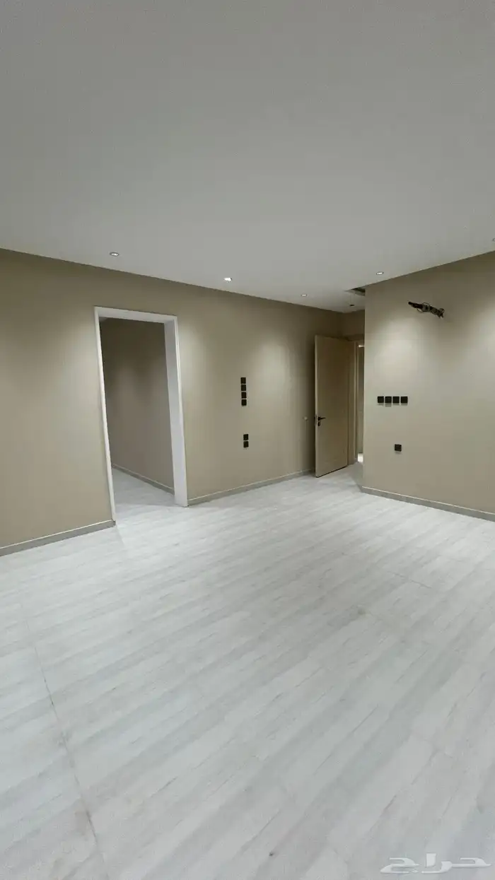 فيلا للبيع في ولي العهد 2 بتصميم فاخر ومتميز 17