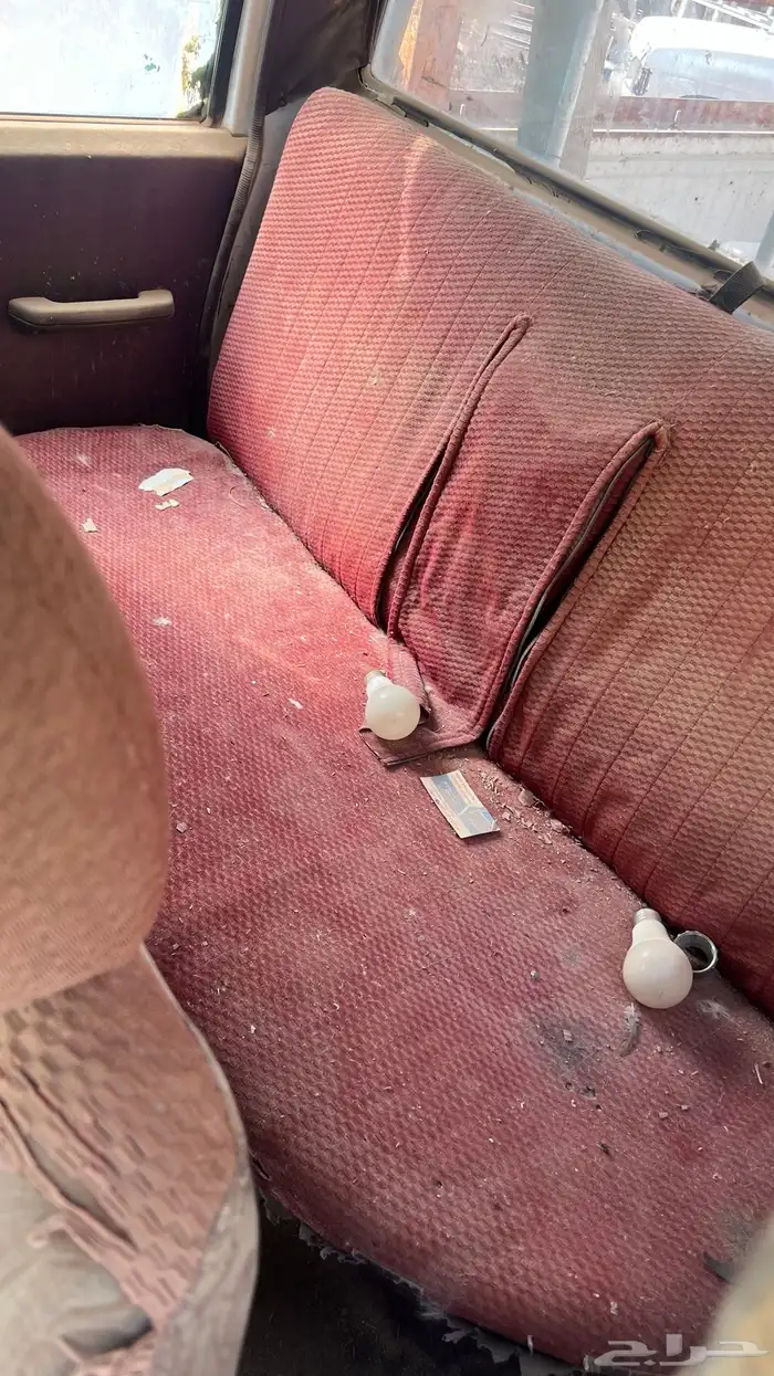 للبيع ددسن تشليح مسقطه موديل 1995 6