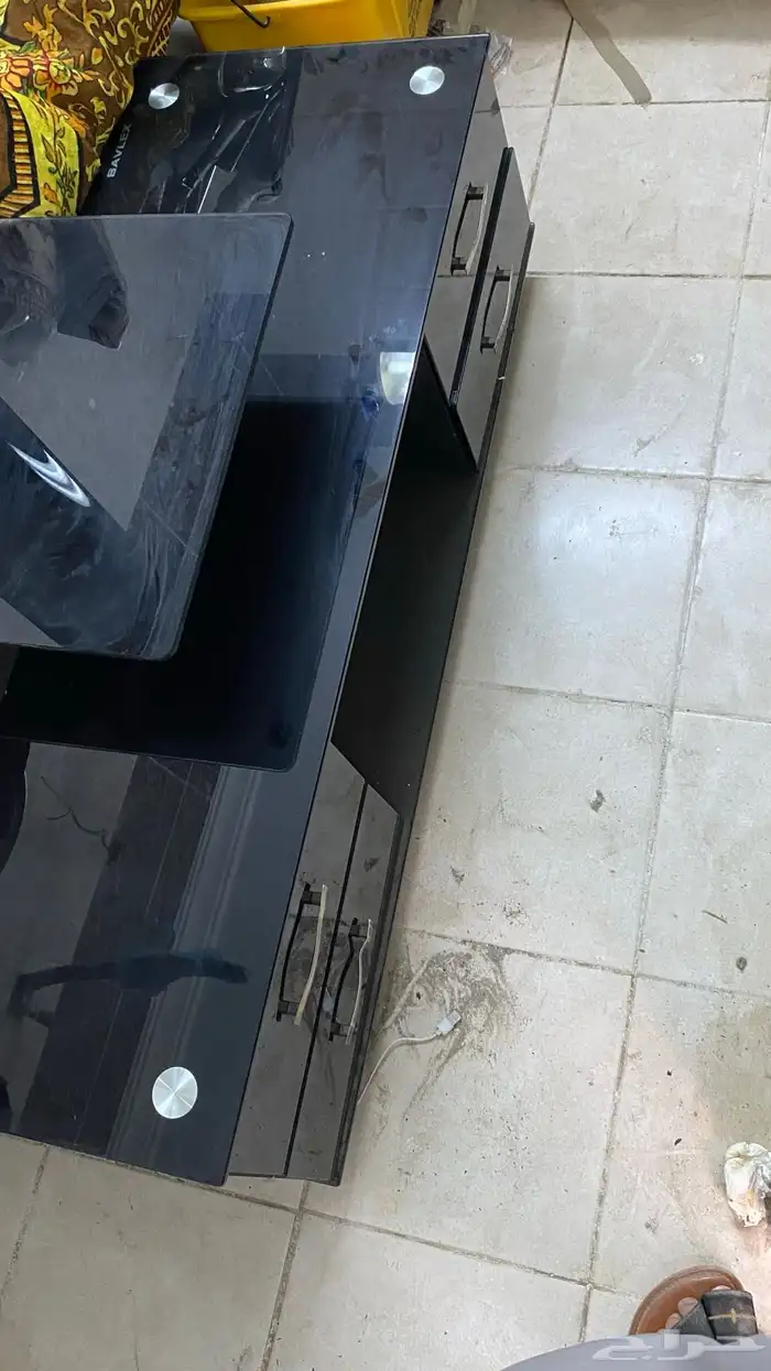 طاوله شاشه قزاز 1