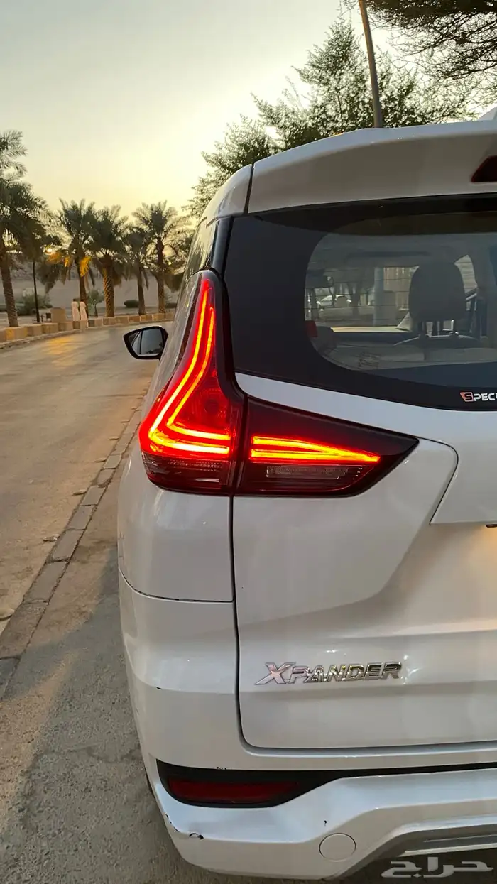 ميتسوبيشي اكسباندر 2021 وكالة 18