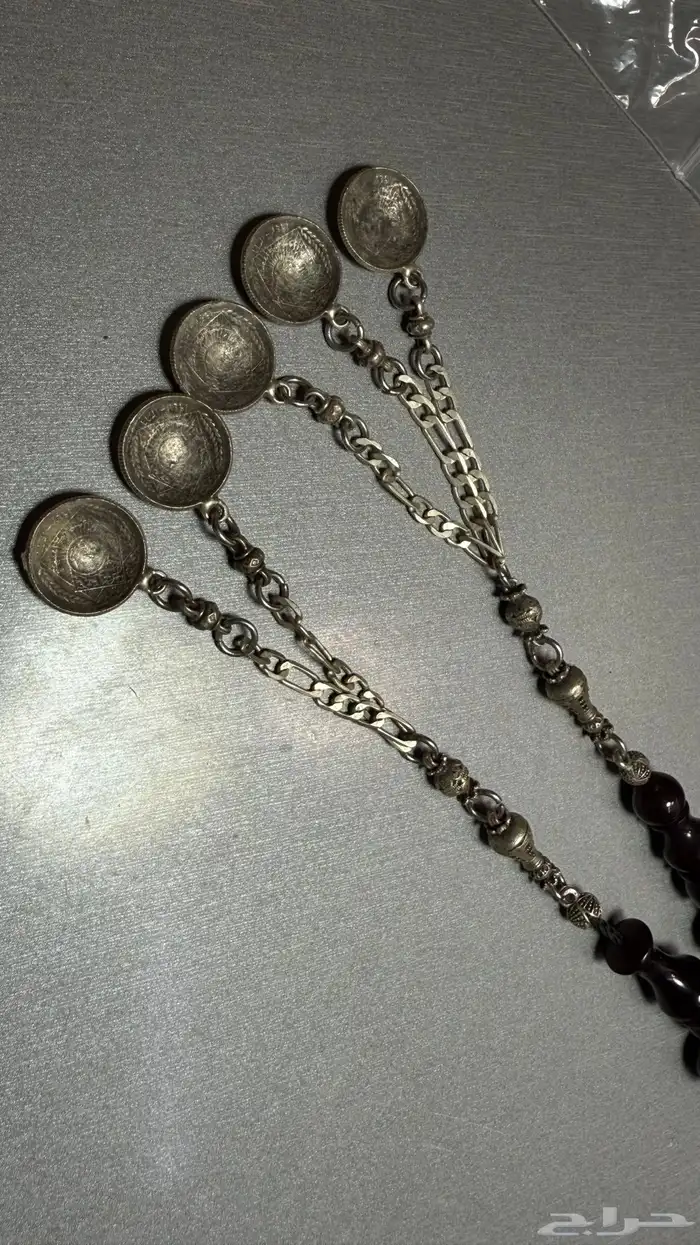 سبحتين ألماني صب قديم عنابي مائل للكرزي 2